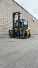 Load image into Gallery viewer, Cat Diesel 9000 lbs. Forklift with Cab