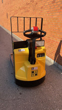 Load image into Gallery viewer, HYSTER ELECTRIC WALKIE 4500 LBS.