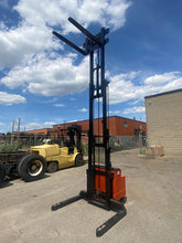 Load image into Gallery viewer, BT STACKER ELECTRIC 3000 LBS.