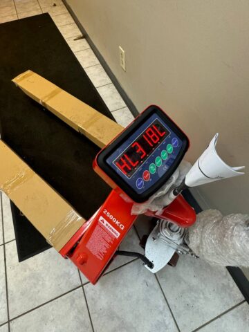 Pallet Truck (Jigger) 2500 KG With Scale