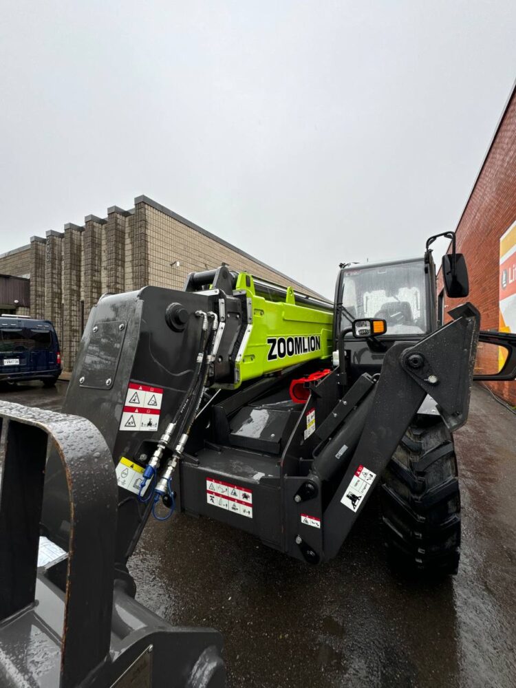 2025 Zoomlion Model ZTH842 Telehandler for Rental | Sell SKU# 252264  suitable for heavy material handling, loading/unloading in warehouses, construction sites, and farms - Image 6