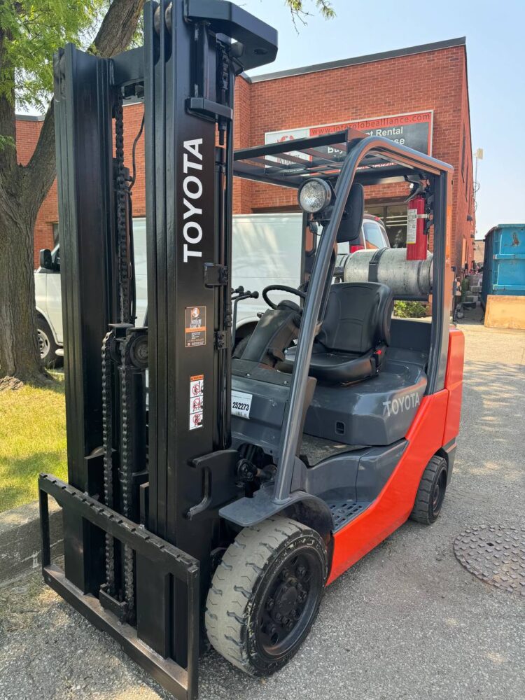 Used Forklift TOYOTA Model 8FGCU32 LPG 2012 SKU#252273 - Image 4