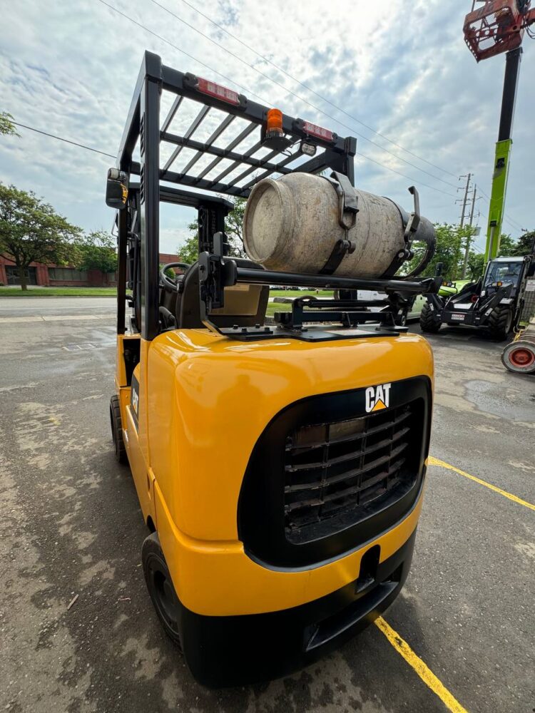Used Forklift CAT 8000lbs. Model FGC40K LPG 2018 SKU#252274 - Image 5