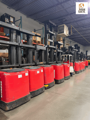 raymond-reach-truck-interglobe-alliance-brampton-forklift-buy-now-6