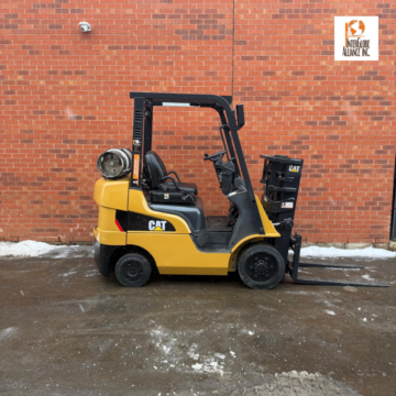2018-used-cat-2c5000-propane-forklift-262260-5000-lb-1