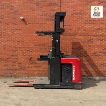 2010-used-raymond-560-opc30tt-electric-order-picker-sku-252245-3000lb-1