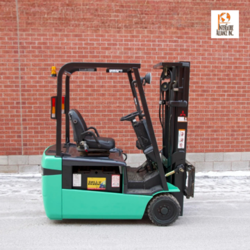 2018-used-mitsubishi-fb20pn-electric-forklift-sku-242364-4000lb-1