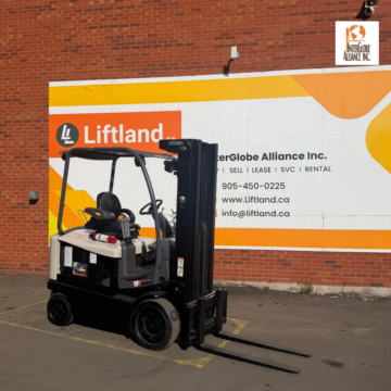 2019-used-crown-fc5225-50-electric-forklift-262222-5000-lb (1)