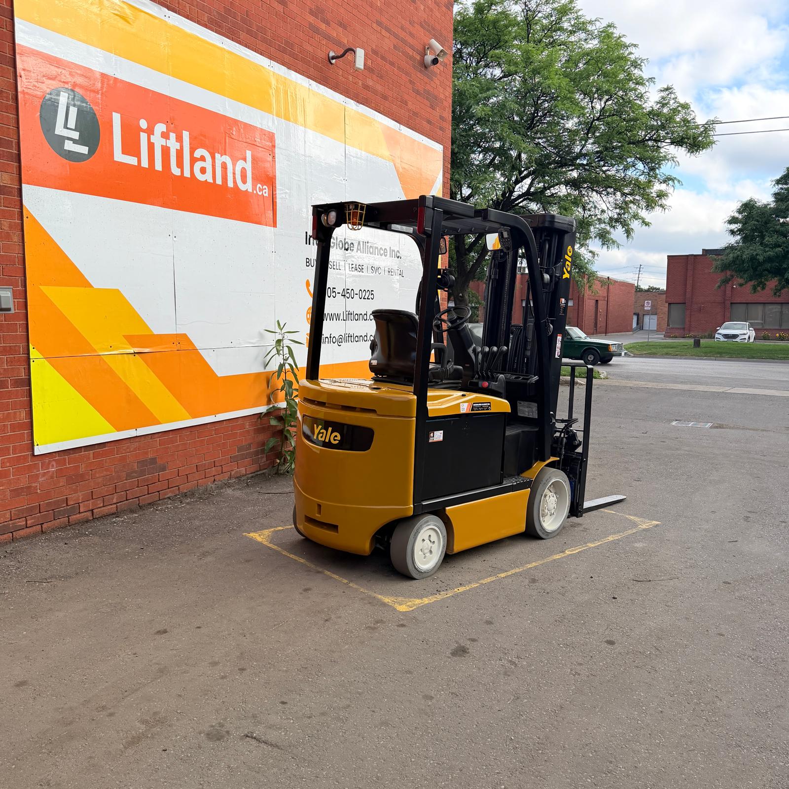 2021 Used Yale ERC060 Electric Forklift 262419 – 6,000 lb - Image 4