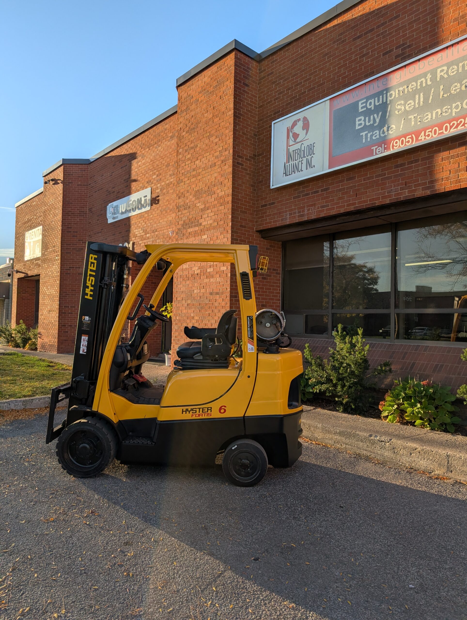 2011 Used Hyster S60FT Propane Forklift 262433 – 6,000 lb Capacity - Image 2
